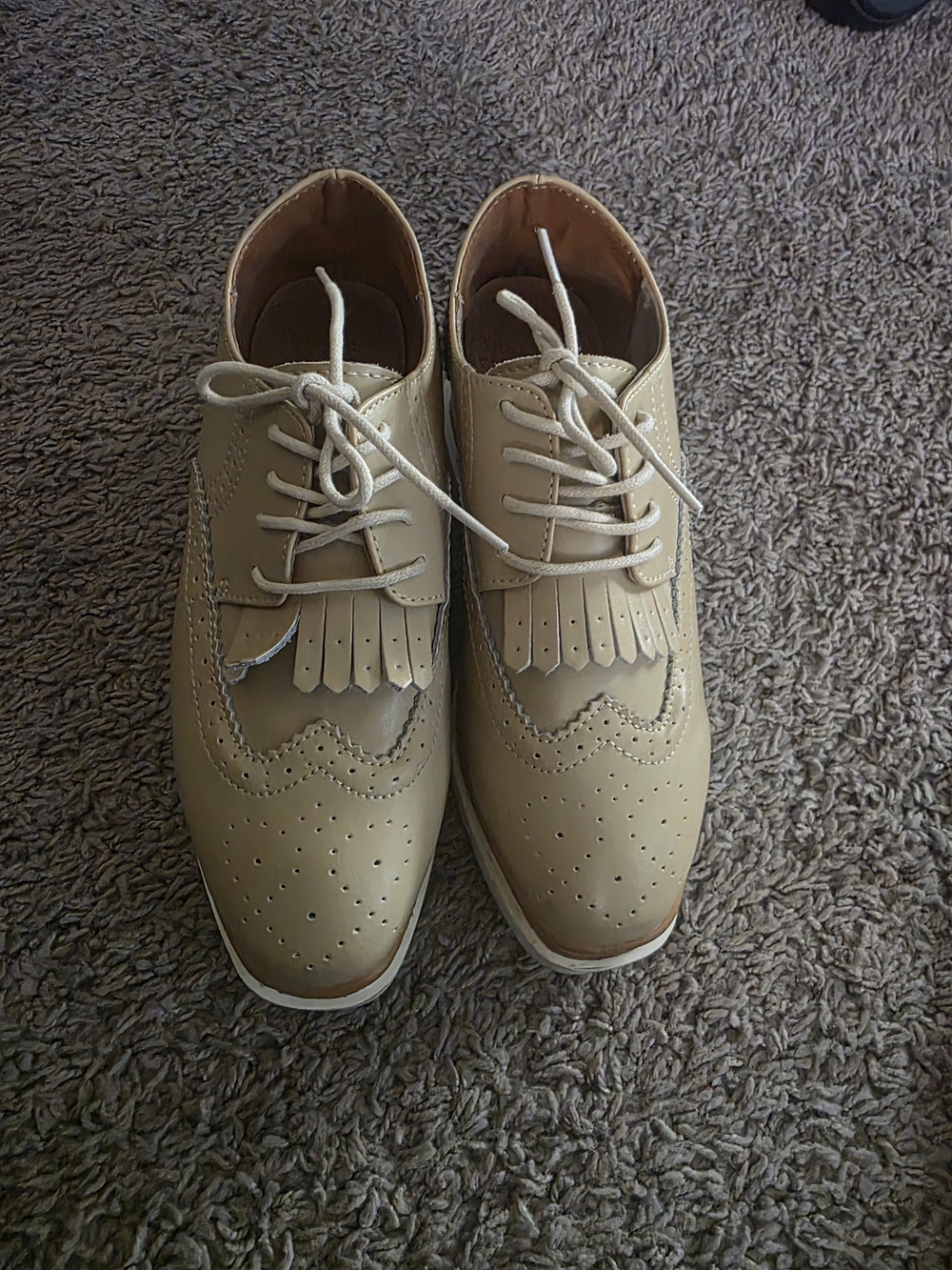 Classic Womans Wingtip Brogues in Beige - Lace-Up Dress Shoes
